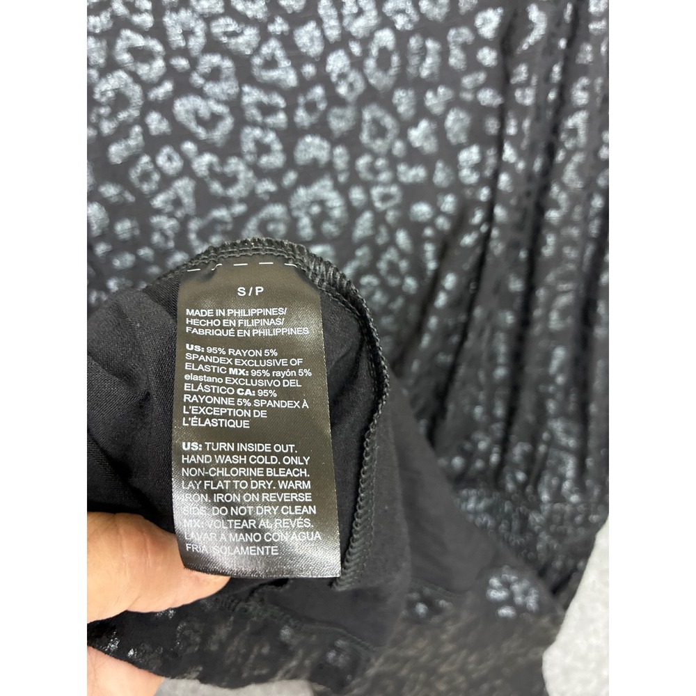 White House Black Market Metallic Leopard Smocked Kimono Dress NWT - Picture 7 of 7